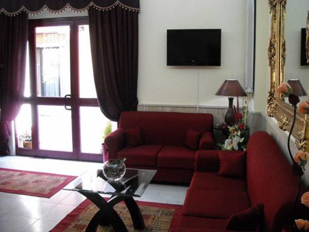 קאסרטה Hotel New Baby מראה חיצוני תמונה